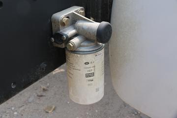 һ����� J6L�п� �ʻݰ� 220���� 4X2 9.7����ʽ�ػ�������ͼƬ