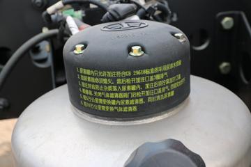 һ����� J6L�п� �ʻݰ� 220���� 4X2 9.7����ʽ�ػ�������ͼƬ