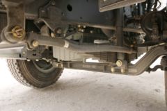 一汽解放 J6L中卡 质惠版 220马力 4X2 9.7米厢式载货车底盘(CA5180XXYP62K1L7E5)