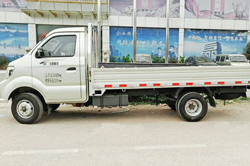 重汽王牌 7系 1.8L 61马力 柴油 3.7米单排栏板微卡(CDW1030N5M4)