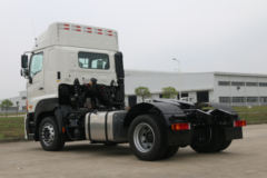 广汽日野 700系列重卡 420马力 4X2牵引车(高顶)(YC4180SH2PF5)