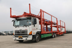 广汽日野 700系列重卡 300马力 中置轴轿运车(TJV5200TCLJM)