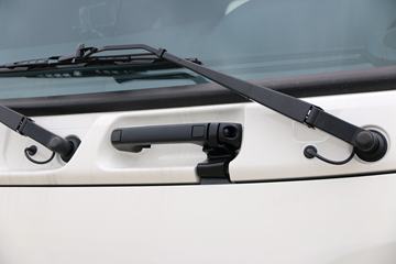 ������Ұ 700ϵ���ؿ� 265���� 4X2 9.72����ʽ�ػ���(�й�����)(YC5180XXYFH8JW5)ͼƬ