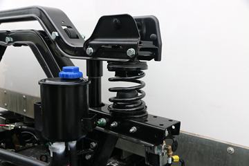 ������Ұ 700ϵ���ؿ� 265���� 4X2 9.72����ʽ�ػ���(�й�����)(YC5180XXYFH8JW5)ͼƬ