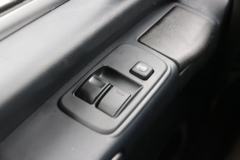 广汽日野 700系列重卡 265马力 4X2牵引车(YC4180SH2PF5)