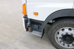 广汽日野 700系列重卡 265马力 4X2牵引车(YC4180SH2PF5)