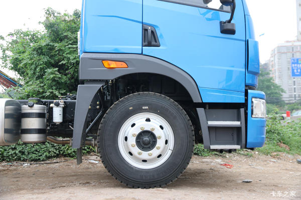 ൺ VH 220 6X2 9.6ײդʽػ