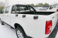 江淮T6  2017款 2.0T柴油 四驱 长轴距双排皮卡