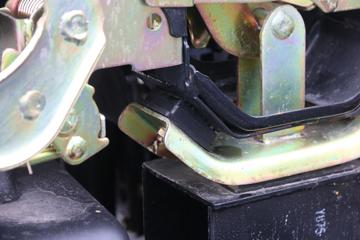 �������ó� ����п� 160���� 4X2 6.8���ػ�������ͼƬ