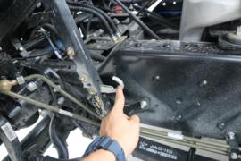 骏铃V9&nbsp;载货车底盘                                                图片