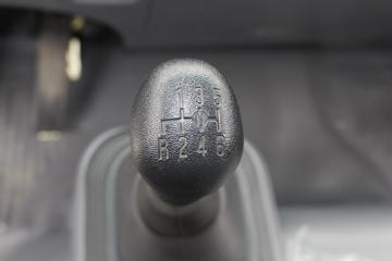  ʮ700Pϵп 190 7.012׵ʽػ(QL5100XXYA8PA)ͼƬ
