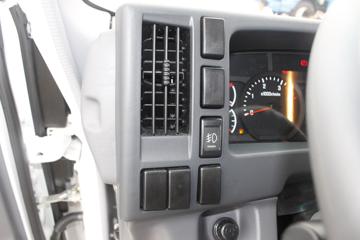  ʮ700Pϵп 190 7.012׵ʽػ(QL5100XXYA8PA)ͼƬ