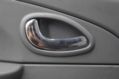 东风 多利卡D6 130马力 4.17米单排厢式轻卡底盘(EQ5041XXY8BDBAC)