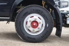 东风 多利卡D6 130马力 4.17米单排厢式轻卡底盘(EQ5041XXY8BDBAC)