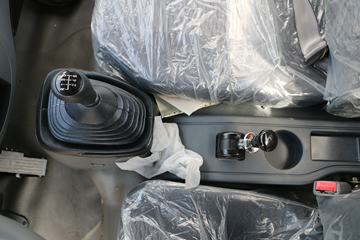  D8 156 4X2 6.15׵ػ(:6TS55)(EQ1090S8BDE)ͼƬ