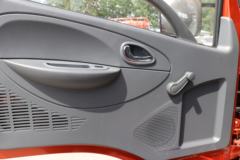 东风 多利卡D8 156马力 4X2 6.15米单排栏板载货车(变速箱:6TS55)(EQ1090S8BDE)