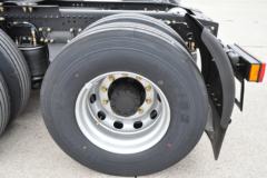 陕汽重卡 德龙X3000 黄金版 轻量化 500马力 6X2后提升牵引车(SX4250XC32) 陕汽重卡 德龙X3000 黄金版 轻量化 500马力 6X2后提升牵引车(SX4250XC32)