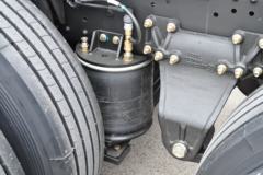 陕汽重卡 德龙X3000 黄金版 轻量化 500马力 6X2后提升牵引车(SX4250XC32) 陕汽重卡 德龙X3000 黄金版 轻量化 500马力 6X2后提升牵引车(SX4250XC32)