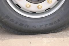 一汽解放 J6P重卡 375马力 6X4 LNG牵引车(CA4250P66T1A1E24M5)