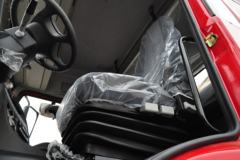 陕汽重卡 德龙新M3000 轻量化版 375马力 6X2牵引车(SX4250MB9)