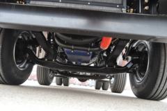 陕汽重卡 德龙新M3000 轻量化版 375马力 6X2牵引车(SX4250MB9)