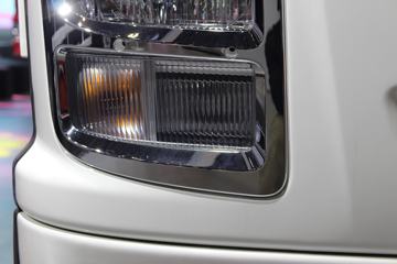 ���� ��ʮ��޿� 420���� 4X2ǣ����ͼƬ