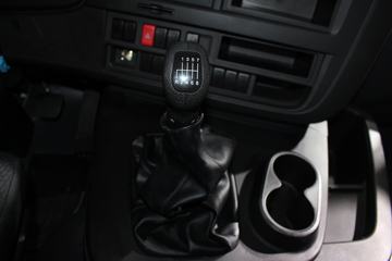 ���� ��ʮ��޿� 420���� 4X2ǣ����ͼƬ