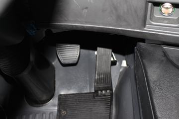 ���� ��ʮ��޿� 420���� 4X2ǣ����ͼƬ