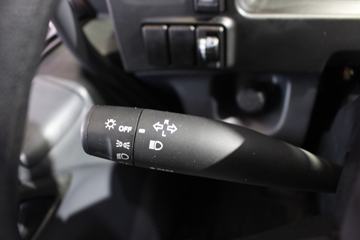 ���� ��ʮ��޿� 420���� 4X2ǣ����ͼƬ