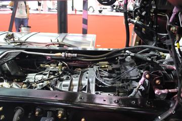 ���� ��ʮ��޿� 420���� 4X2ǣ����ͼƬ