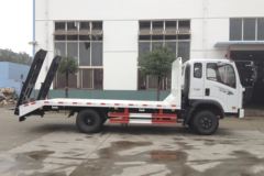 重汽王牌 7系 130马力 4X2 平板运输车(CDW5040TPBHA1R5)