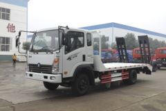 重汽王牌 7系 130马力 4X2 平板运输车(CDW5040TPBHA1R5)