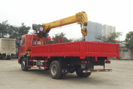 王牌W5D&nbsp;随车吊外观图片