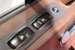 江淮 格尔发K5重卡 280马力 4X2 9.6米厢式载货车