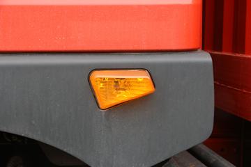 ���� ������D12�п� 190���� 4X2 9.85����ʽ�ػ���ͼƬ