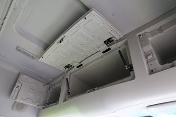 ���� ������D12�п� 190���� 4X2 9.85����ʽ�ػ���ͼƬ
