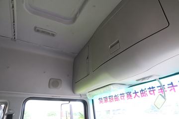 ���� ������D12�п� 190���� 4X2 9.85����ʽ�ػ���ͼƬ
