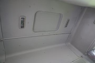 ���� ������D12�п� 190���� 4X2 9.85����ʽ�ػ���ͼƬ