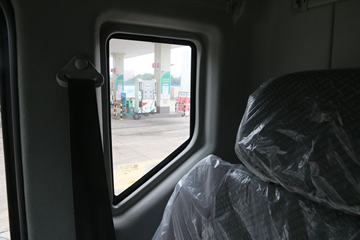 ���� ������D12�п� 190���� 4X2 9.85����ʽ�ػ���ͼƬ