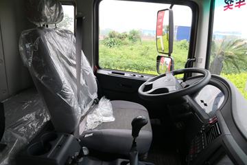 ���� ������D12�п� 190���� 4X2 9.85����ʽ�ػ���ͼƬ