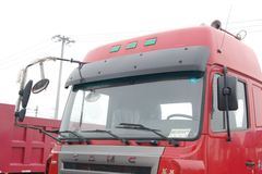 华菱重卡 336马力 6X4 牵引车(高顶双卧铺)(HN4250P33C2M3) 华菱重卡 336马力 6X4 牵引车(高顶双卧铺)(HN4250P33C2M3)