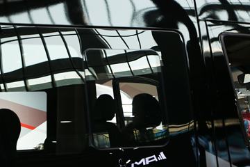 2017�� �Ĵ��ִ� SOLATI 170���� 15�� �Զ�MPVͼƬ