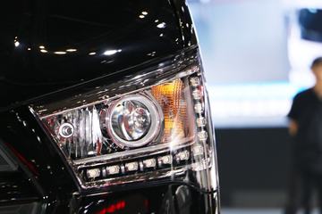 2017�� �Ĵ��ִ� SOLATI 170���� 15�� �Զ�MPVͼƬ