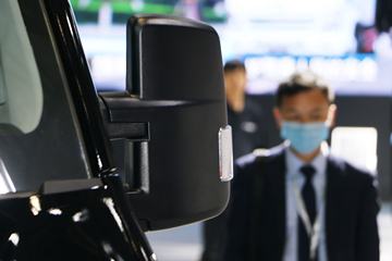 2017�� �Ĵ��ִ� SOLATI 170���� 15�� �Զ�MPVͼƬ