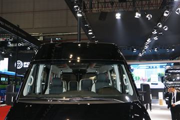 2017�� �Ĵ��ִ� SOLATI 170���� 15�� �Զ�MPVͼƬ