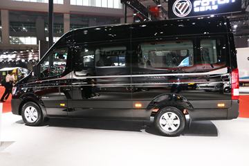 2017�� �Ĵ��ִ� SOLATI 170���� 15�� �Զ�MPVͼƬ