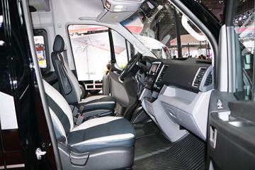 2017�� �Ĵ��ִ� SOLATI 170���� 15�� �Զ�MPVͼƬ