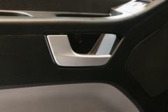 2017款 四川现代 SOLATI 170马力 15座 自动MPV