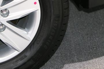 2017�� �Ĵ��ִ� SOLATI 170���� 15�� �Զ�MPVͼƬ