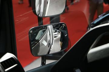 �ִ����ó� ʢͼH1 129���� 4.17�׵��������Ῠ����(CHM1041GDC33V)ͼƬ